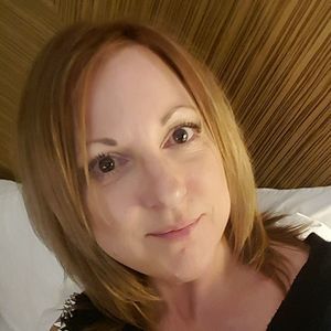 Meet your Posher, Tia